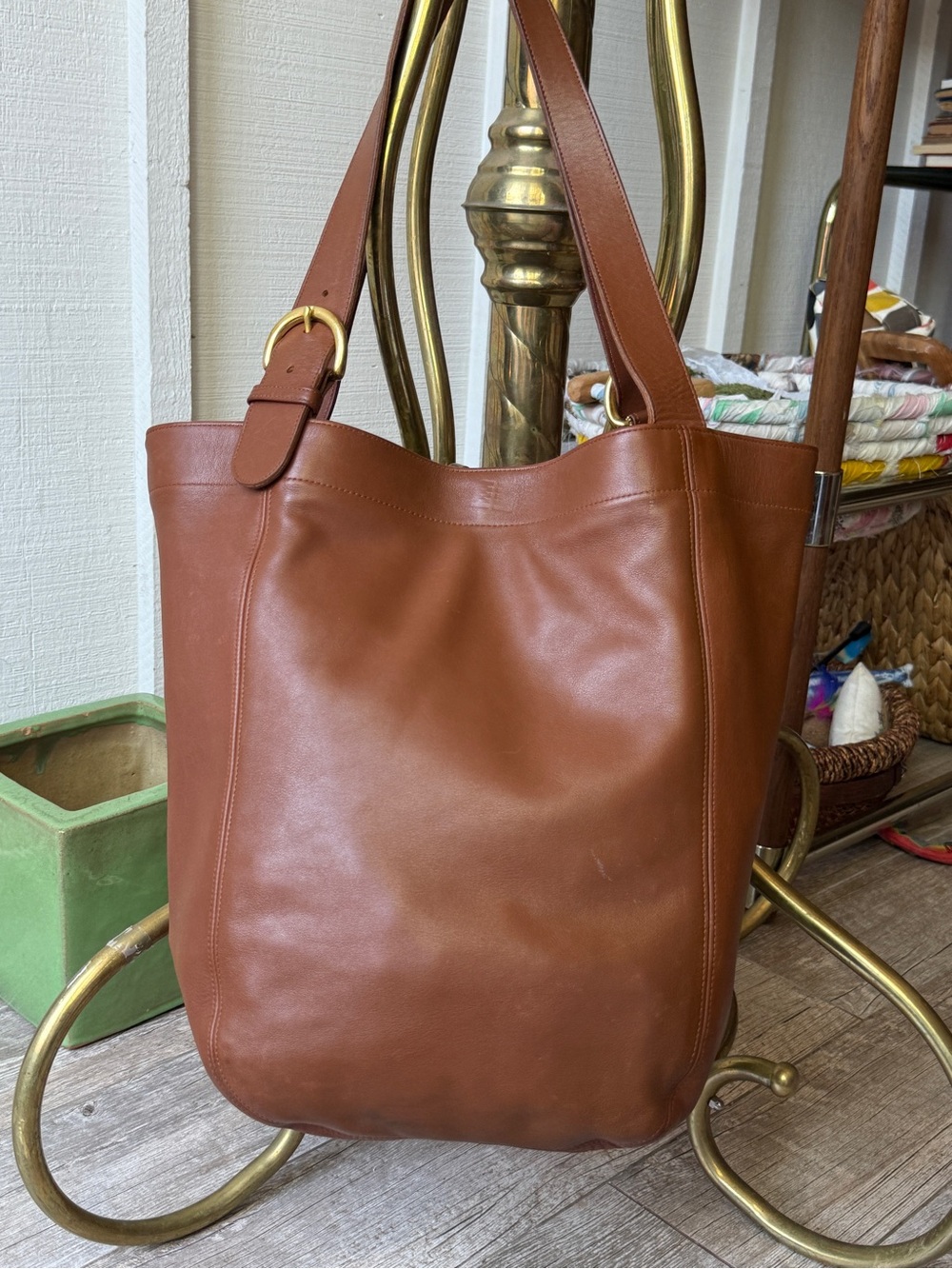 VTG Coach SoHo Bag | British Tan | Well Loved | Holds It All - Picture 10 of 14